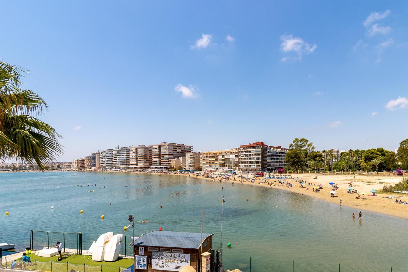 Апартаменты Mi Patio Торевьиа Экстерьер фото