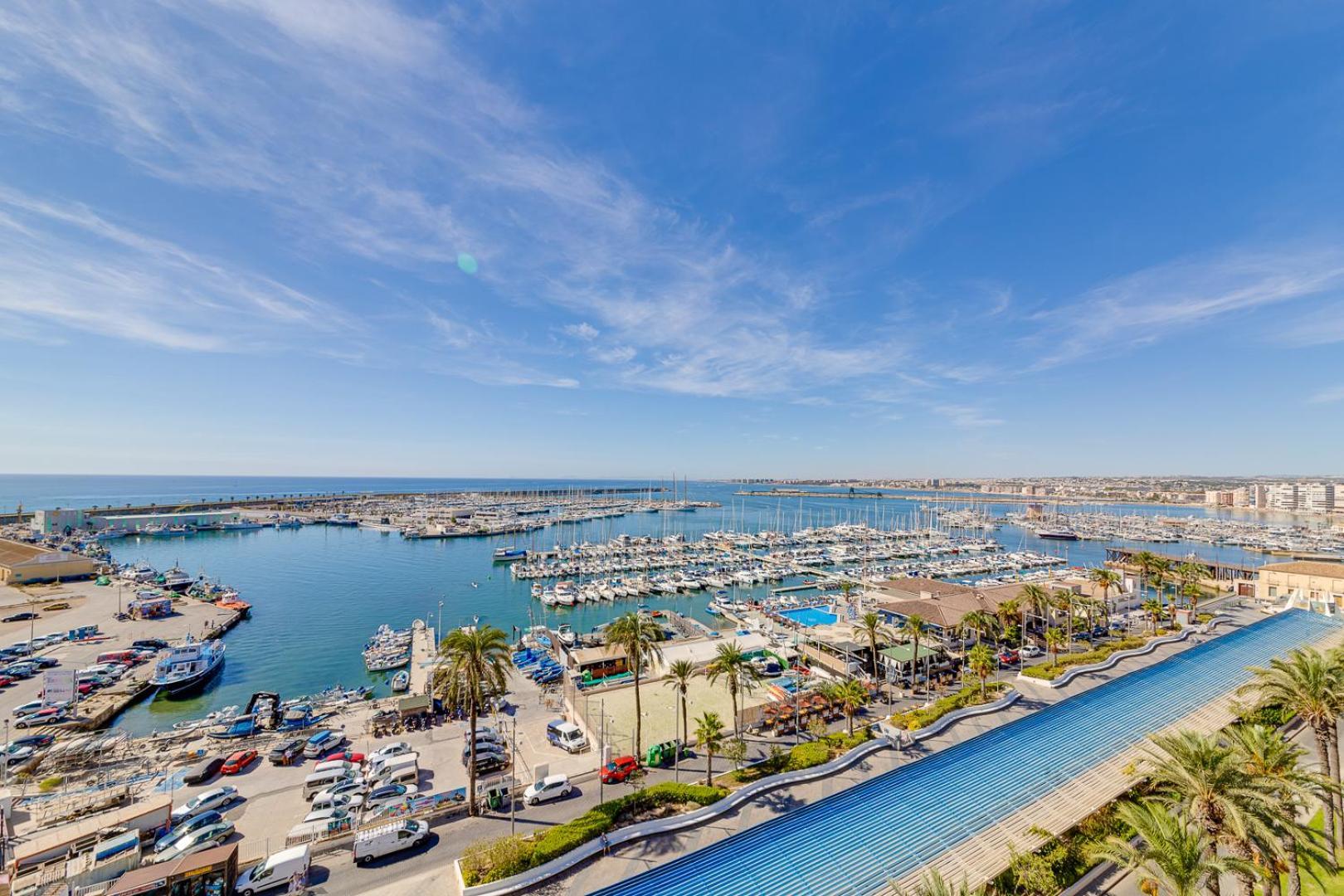 Апартаменты Mi Patio Торевьиа Экстерьер фото